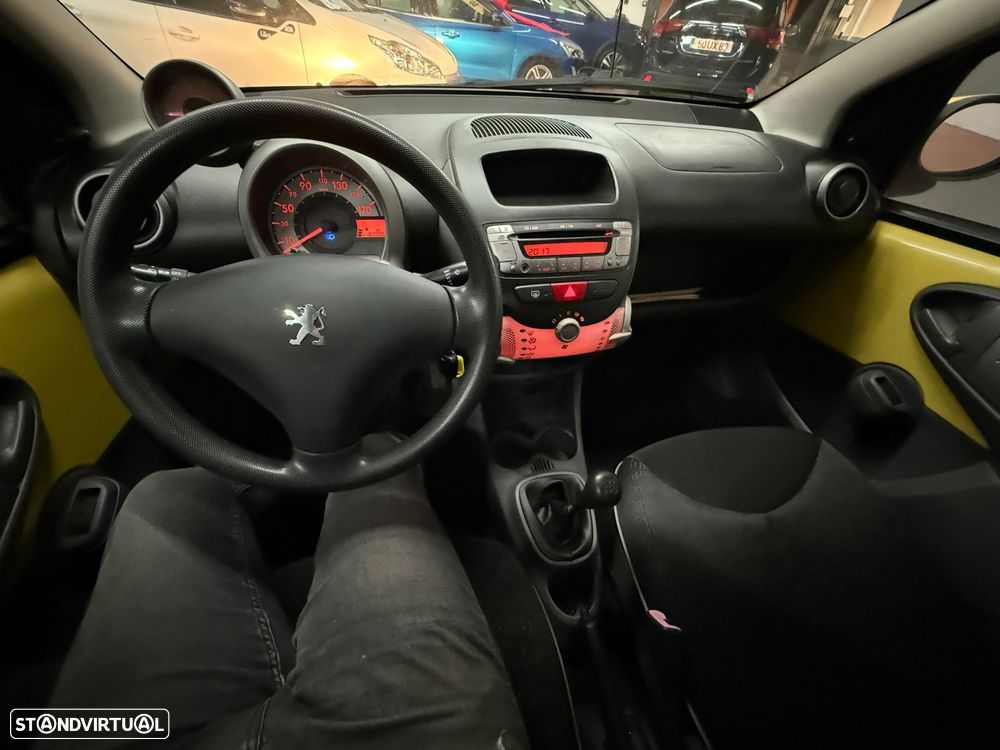 Peugeot 107 1.0 Urban - 13