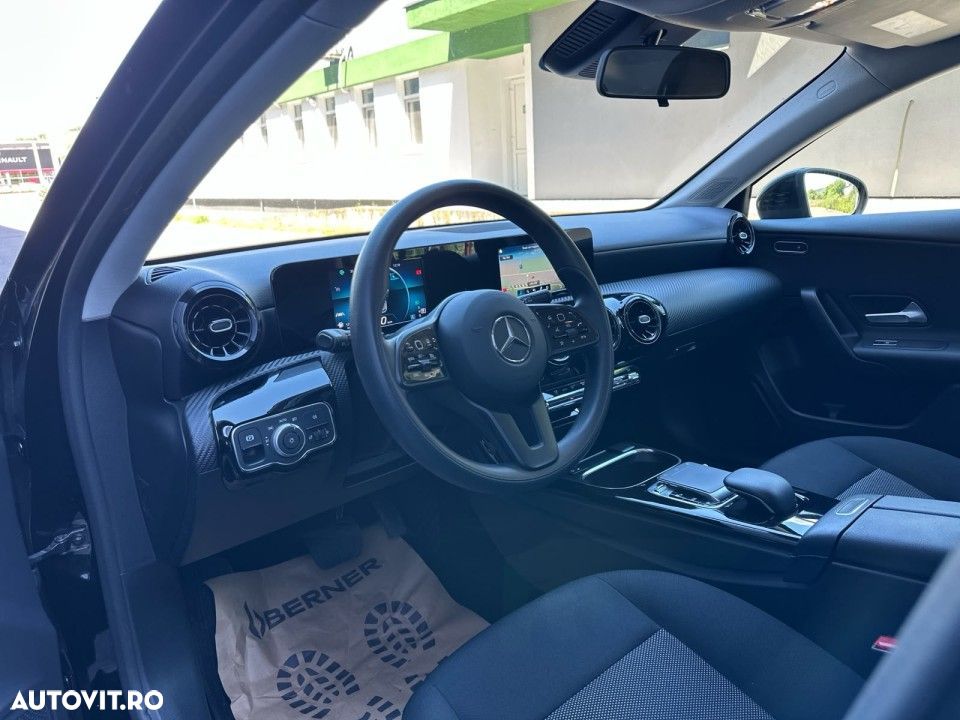 Mercedes-Benz A 180 - 19