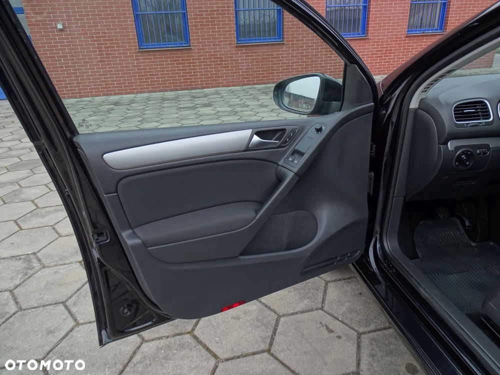 Volkswagen Golf 1.2 TSI Style - 16