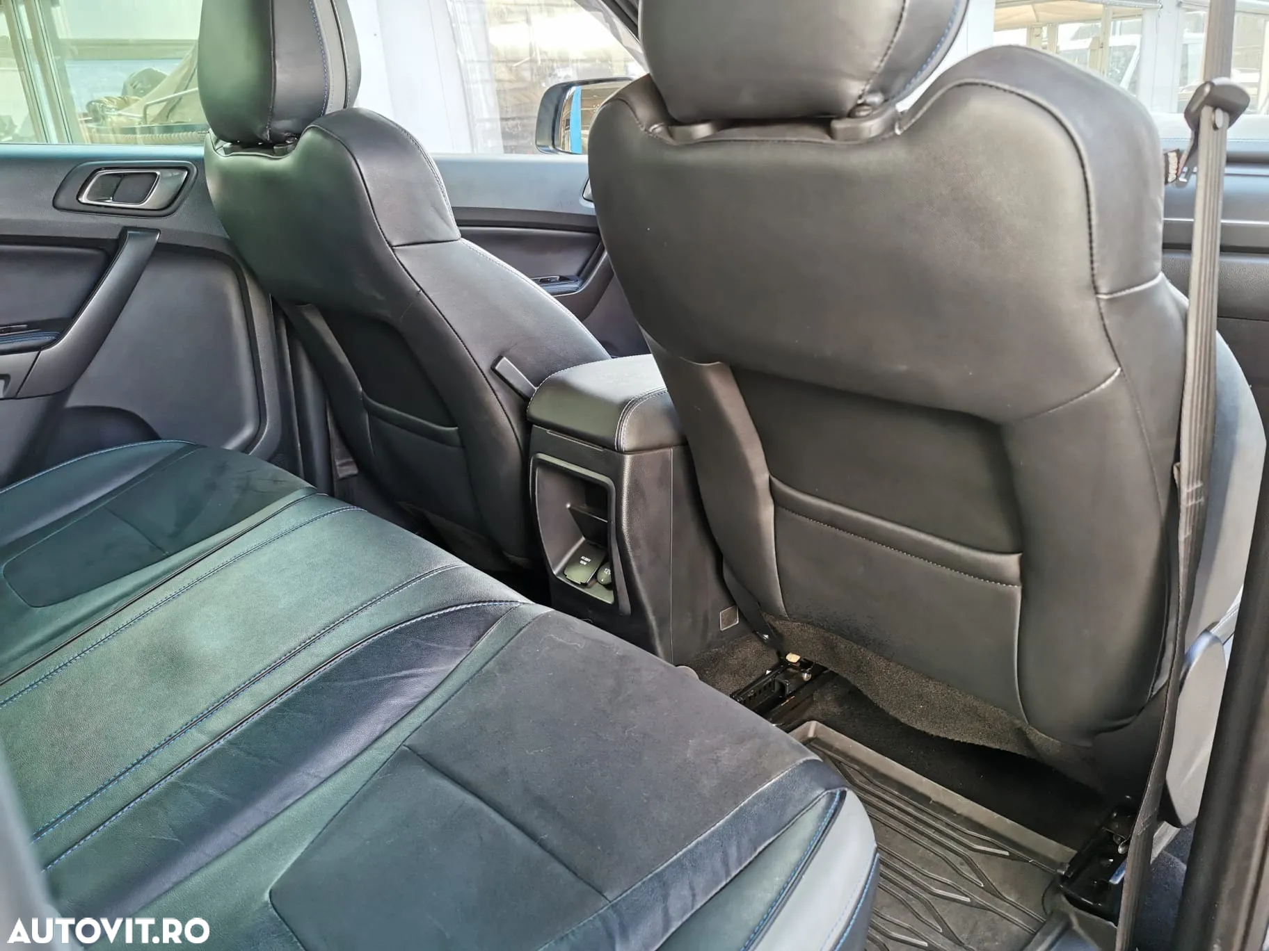 Ford Ranger Pick-Up 2.0 EcoBlue 213 CP 4x4 Cabina Dubla Raptor Aut. - 26