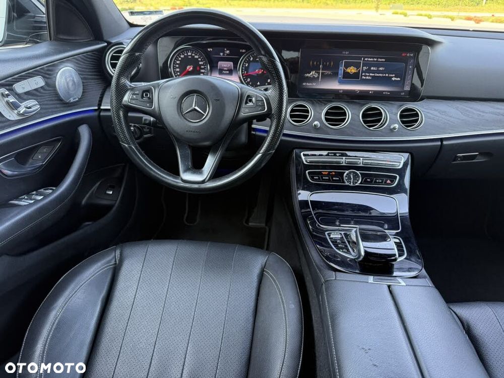 Mercedes-Benz Klasa E - 10