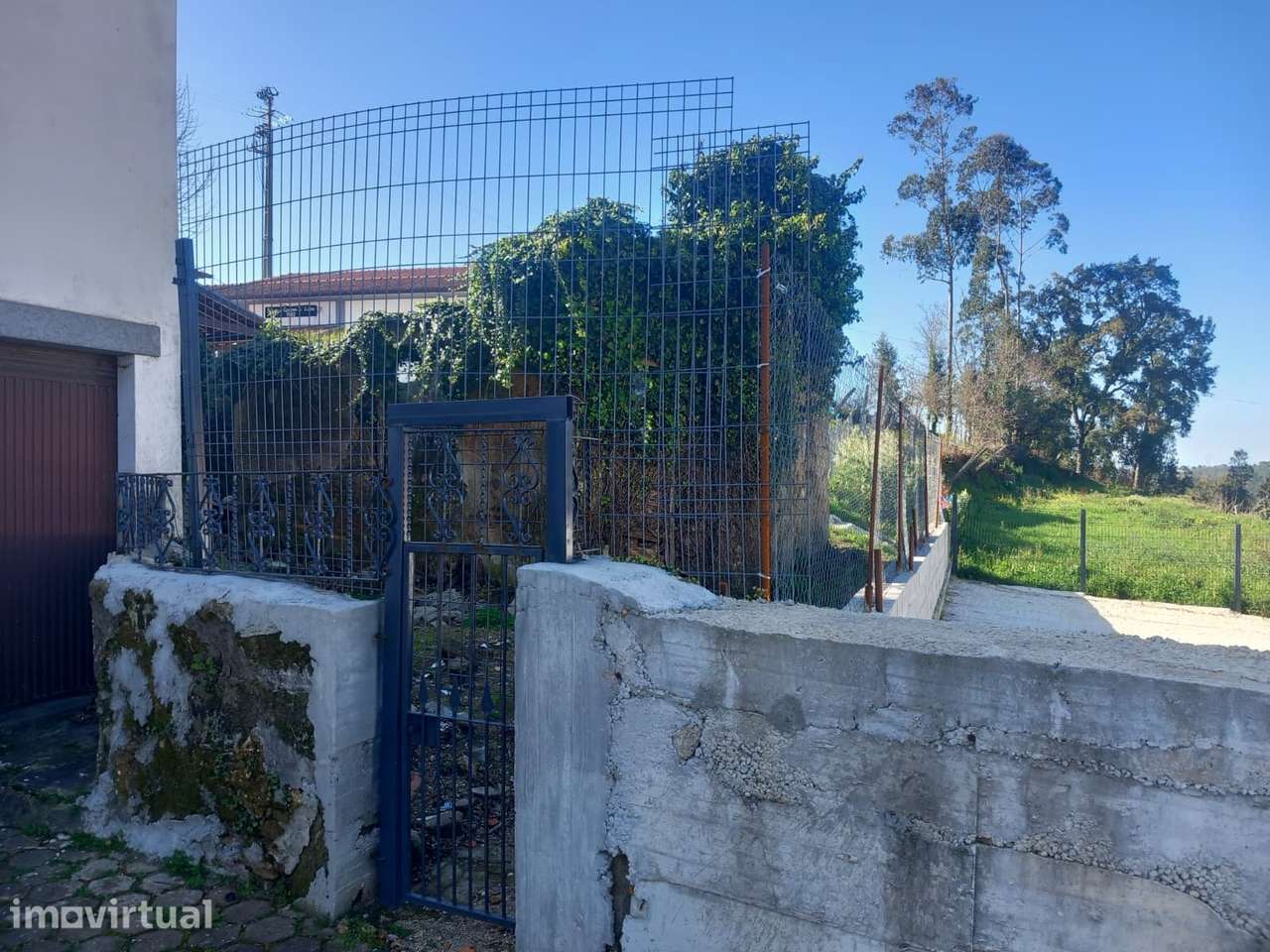 Terreno Urbano  Venda em Vila de Cucujães,Oliveira de Azeméis - Grande imagem: 2/14