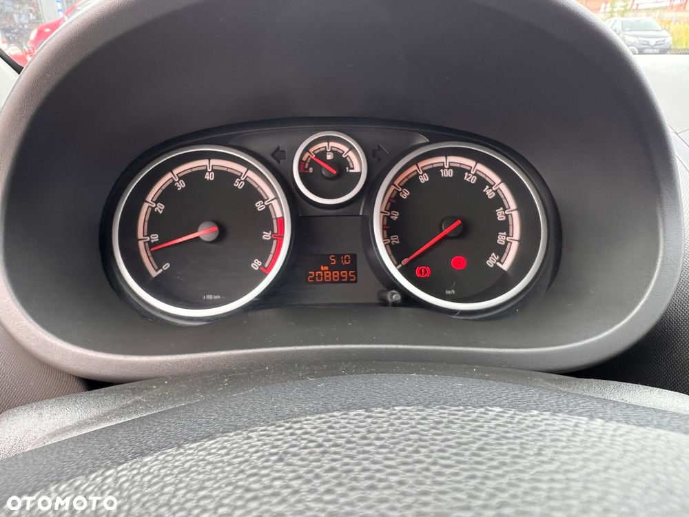 Opel Corsa - 11