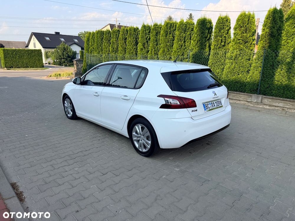Peugeot 308 - 35