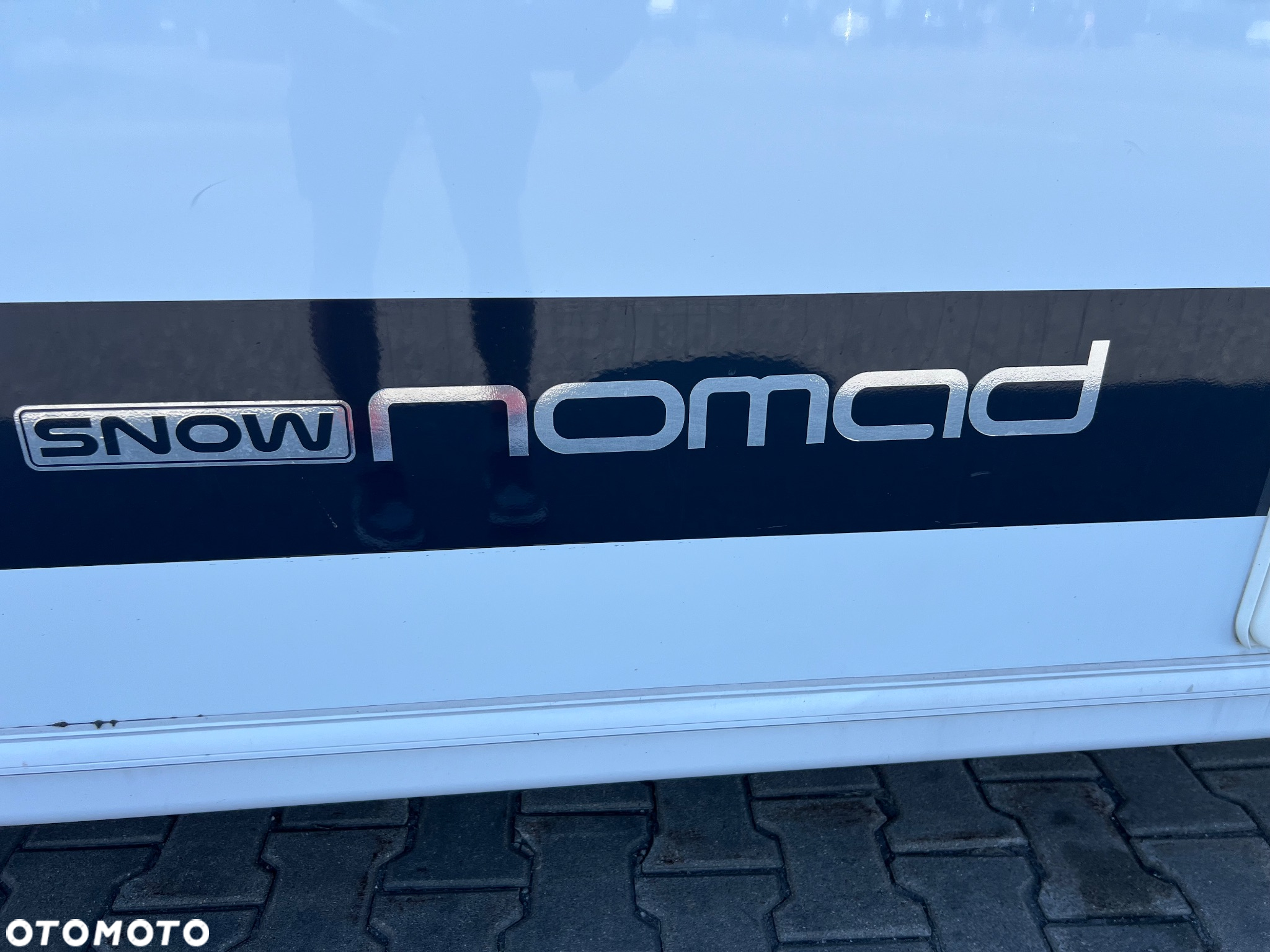 Dethleffs NOMAD 760 DR-FR SNOW - 24