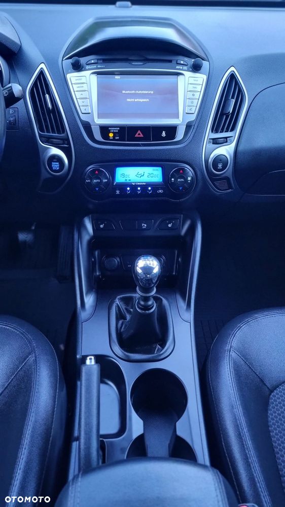 Hyundai ix35 - 11