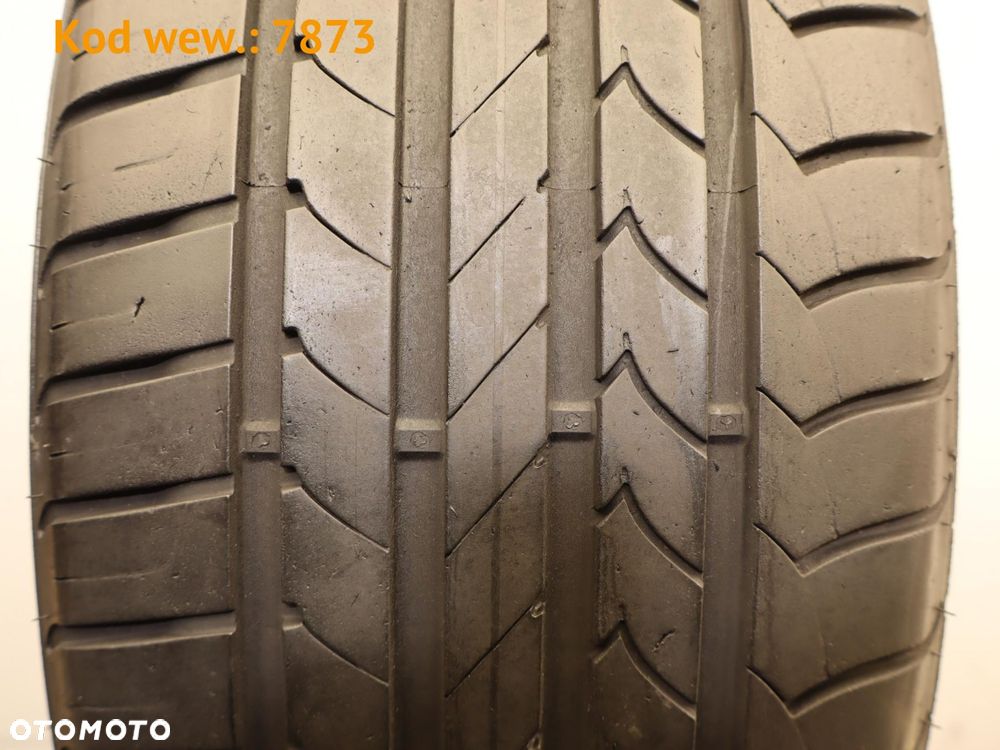 Goodyear EFFICIENTGRIP - 225/40 R18 - 2