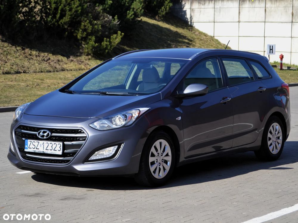 Hyundai i30 1.6 GDI BlueDrive Comfort - 1
