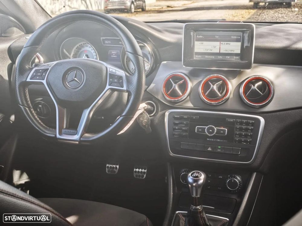 Opel Astra Sports Tourer 1.5 D S&S Auto Business Elegance - 33