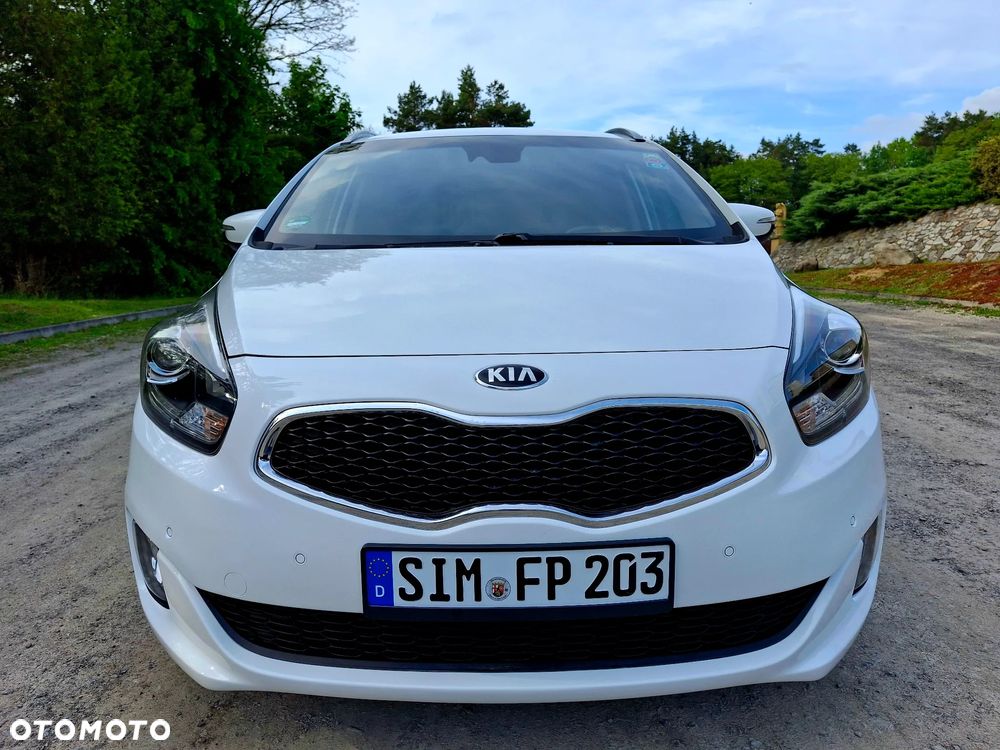 Kia Carens 1.6 GDI Fifa World Cup Edition - 3
