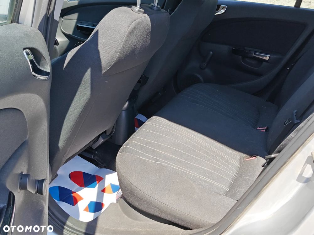 Opel Corsa 1.2 16V Cosmo - 11