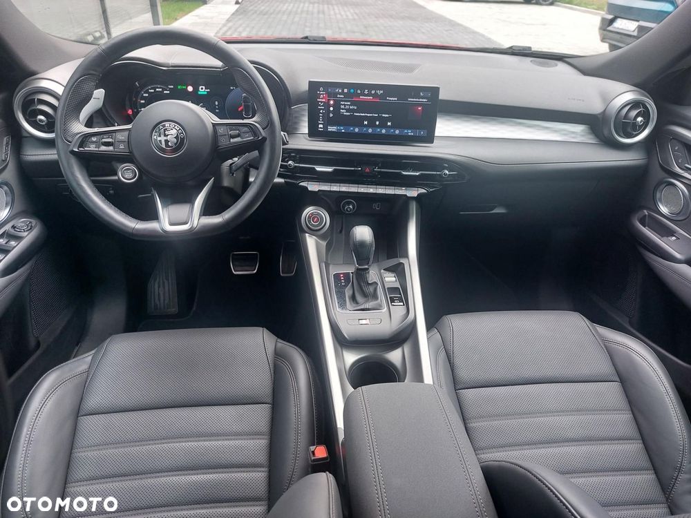 Alfa Romeo Tonale 1.5 T4 GSE mHEV Veloce DCT - 16