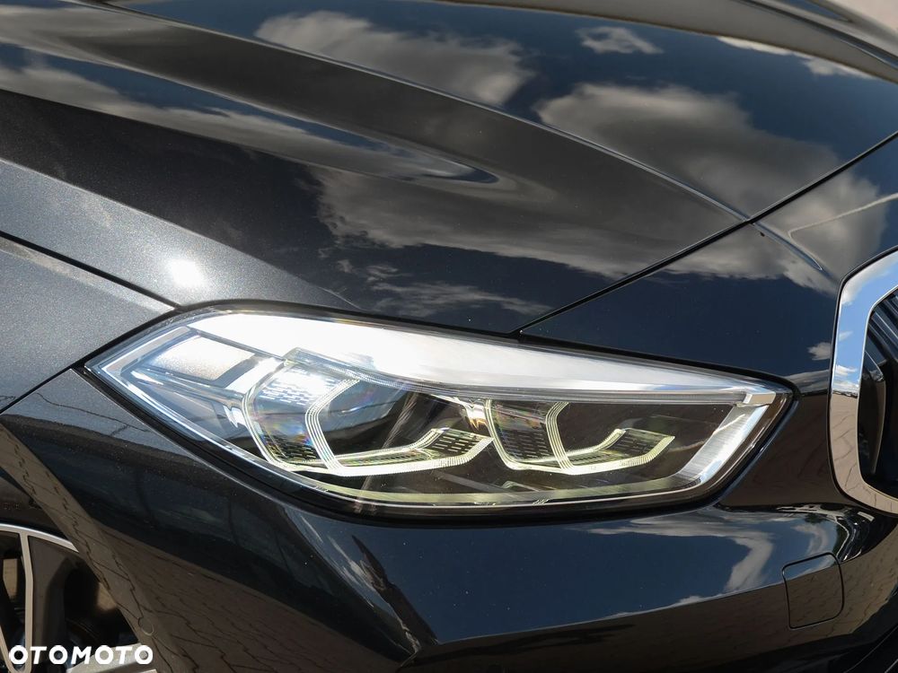 BMW Seria 1 118d Sport Line - 12