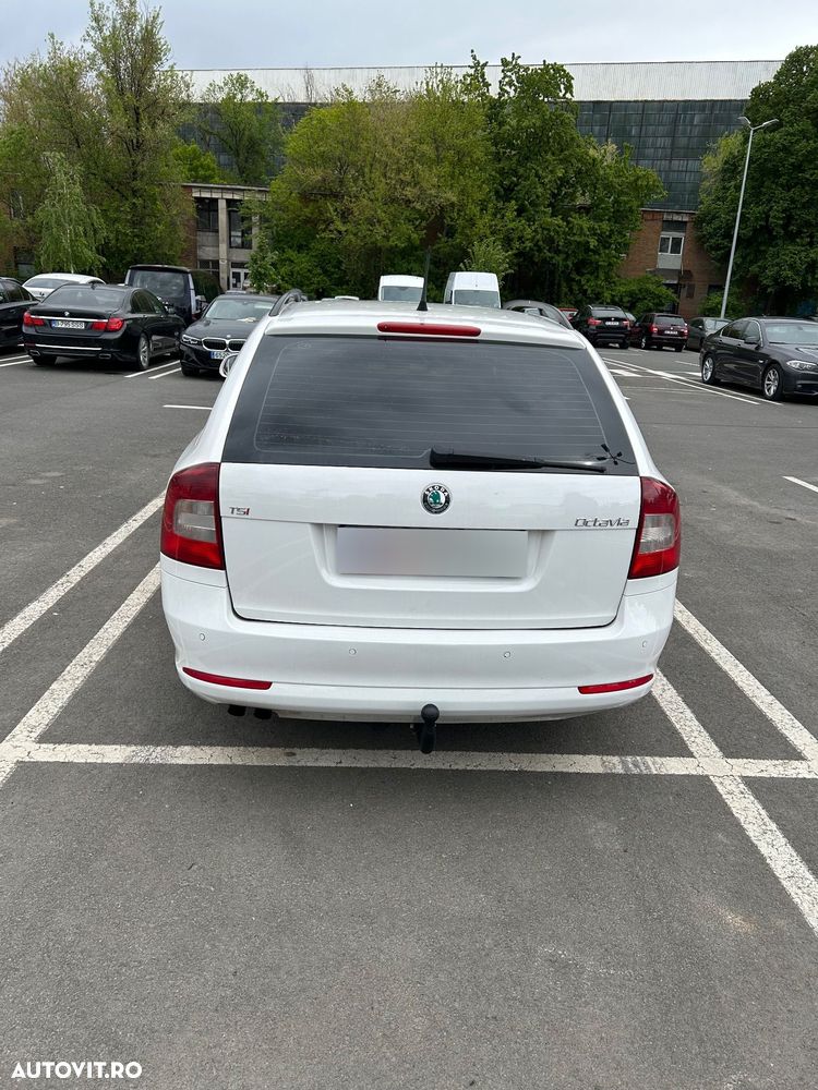 Skoda Octavia 1.8 Elegance TSI DSG - 5