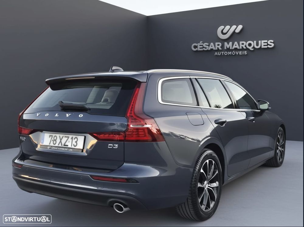 Volvo V60 2.0 D3 Momentum Plus - 6