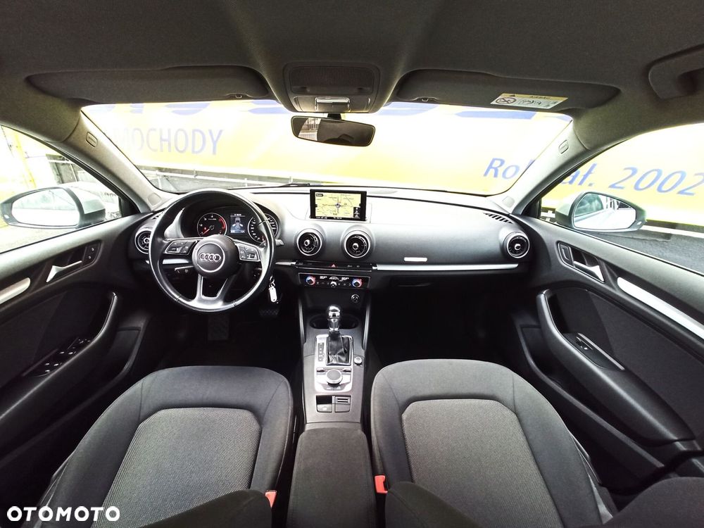 Audi A3 Sportback - 13