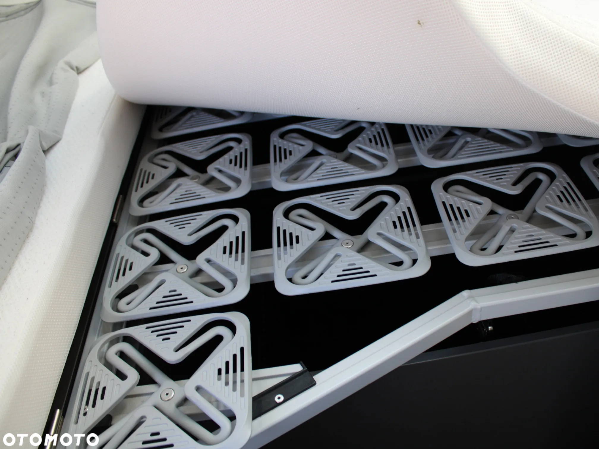 Volkswagen California - 13