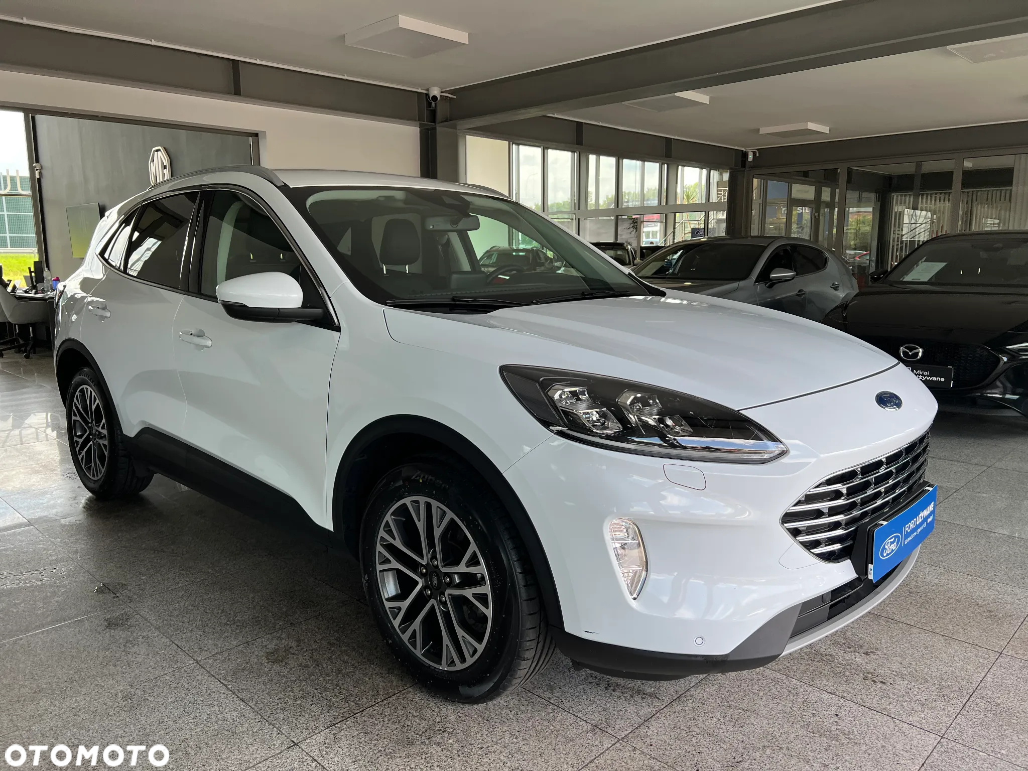 Ford Kuga 1.5 EcoBoost FWD Titanium - 3