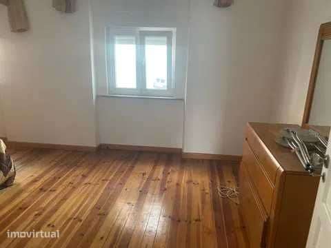 T 2  Arrendamento Apartamento - Grande imagem: 3/9