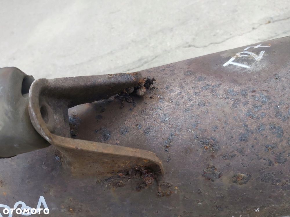 Toyota Auris I 1,6 dual vvti katalizator tłumik środkowy GH5 - 5