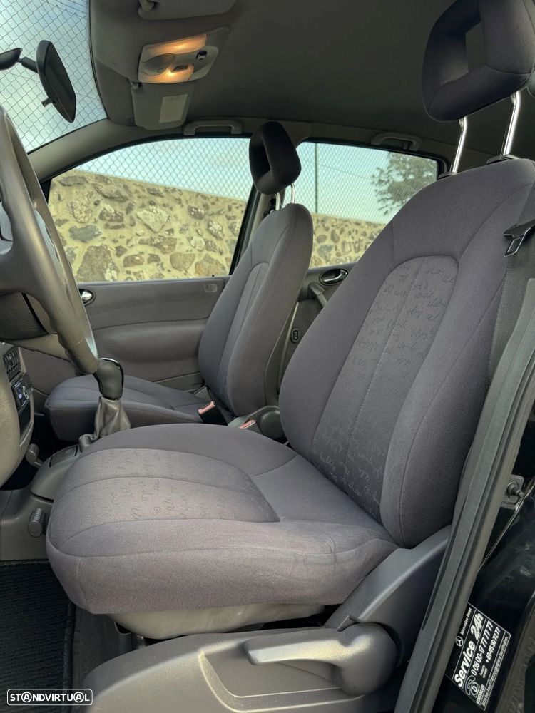 Mercedes-Benz A 170 CDi Elegance — fotografia 10