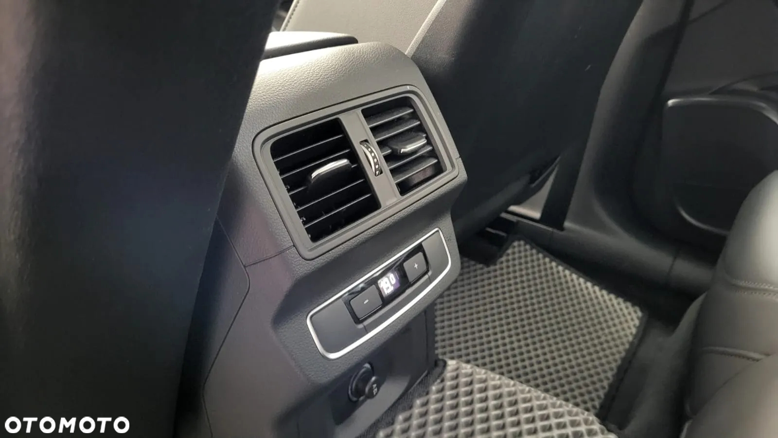 Audi Q5 - 5