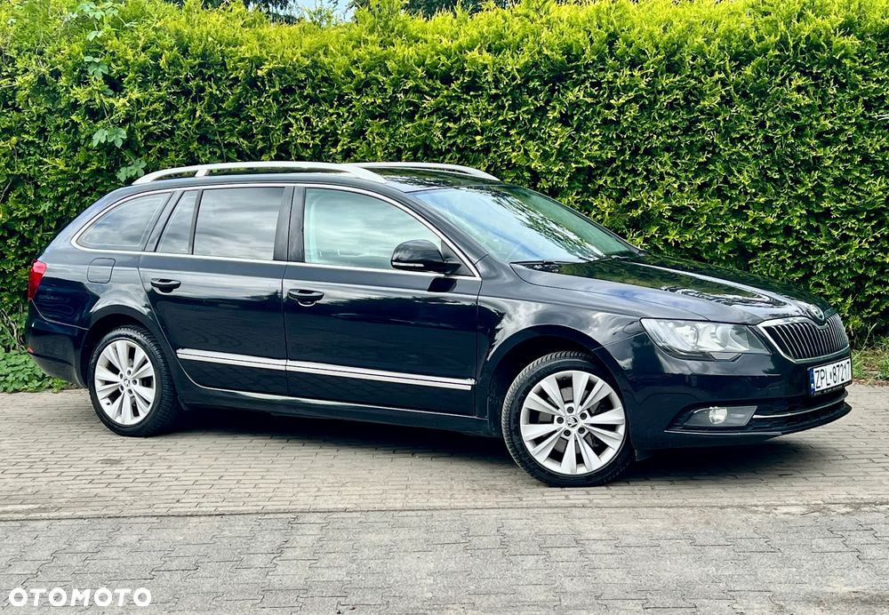 Skoda Superb 2.0 TDI Comfort DSG - 27