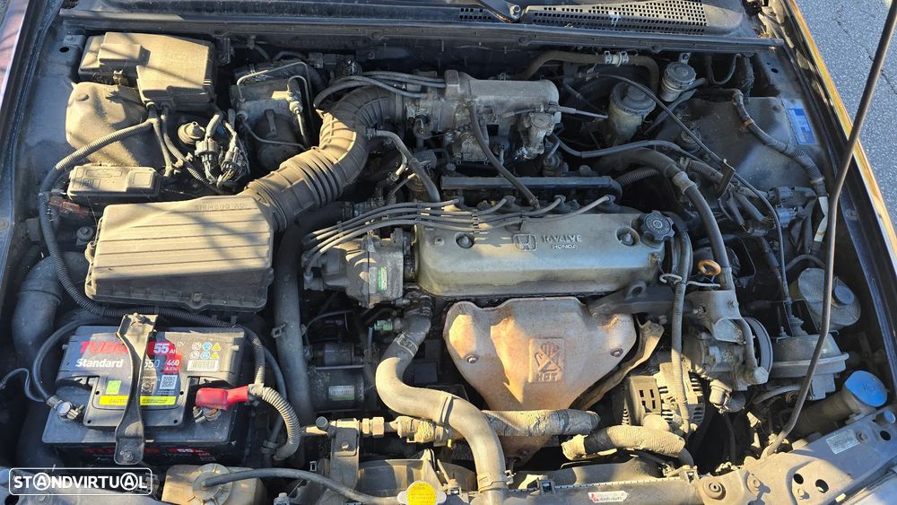 Honda Accord 2.0i ES - 12
