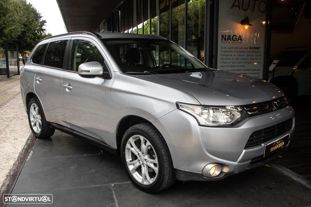 Mitsubishi Outlander 2.2 DI-D Instyle - 6