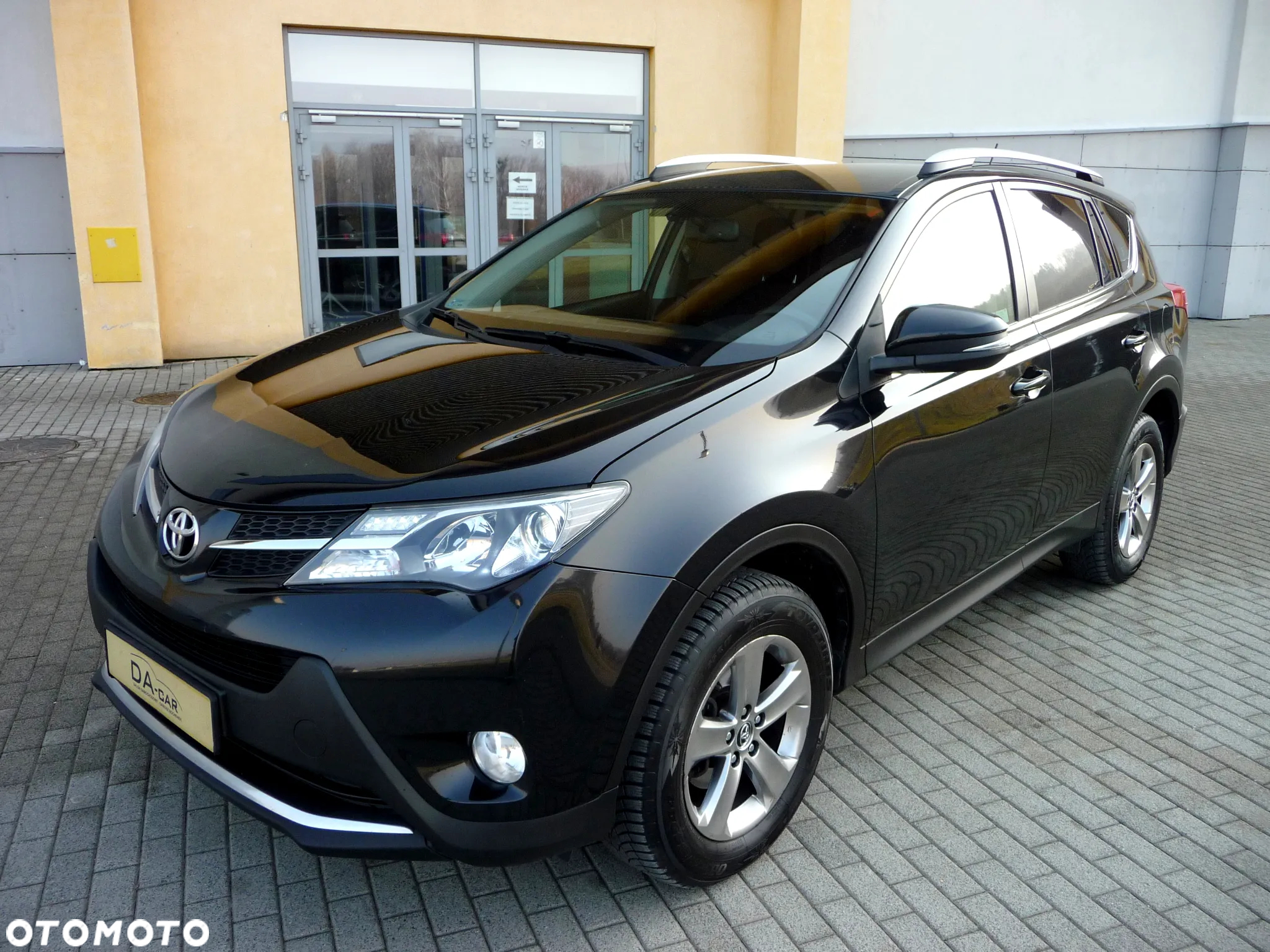 Toyota RAV4 2.0 D-4D Prestige - 25