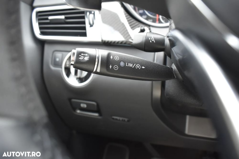 Mercedes-Benz GLS - 31