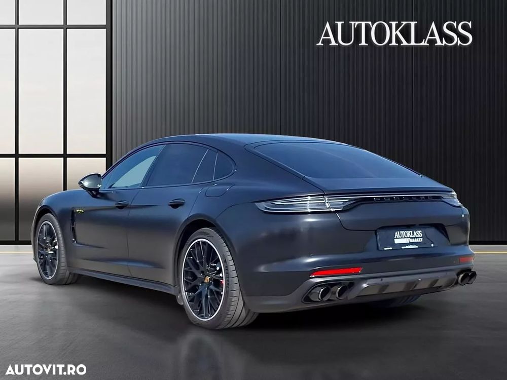 Porsche Panamera - 7