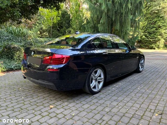 BMW Seria 5 535d xDrive - 15