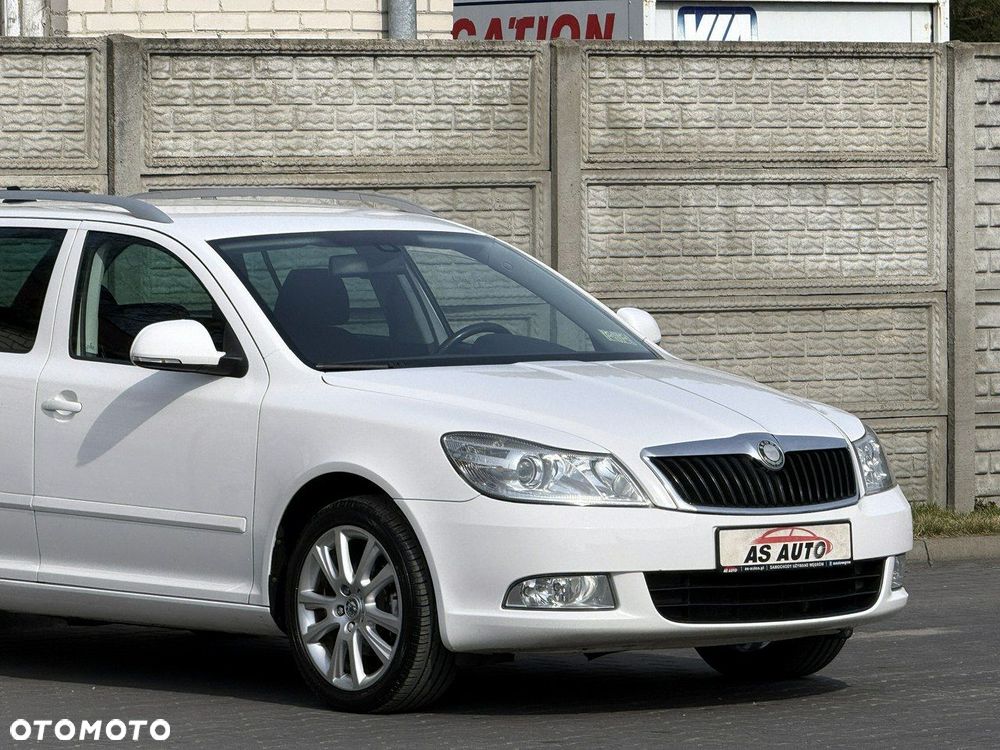 Skoda Octavia 1.4 TSI Elegance DSG - 31