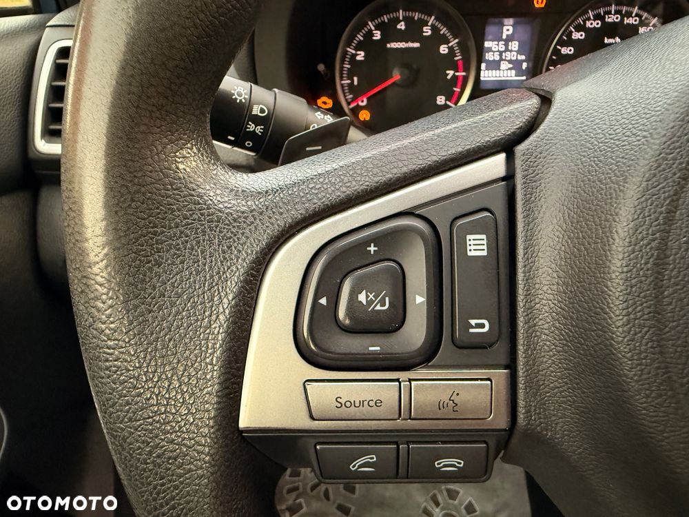 Subaru XV 2.0 i Active Lineartronic - 19