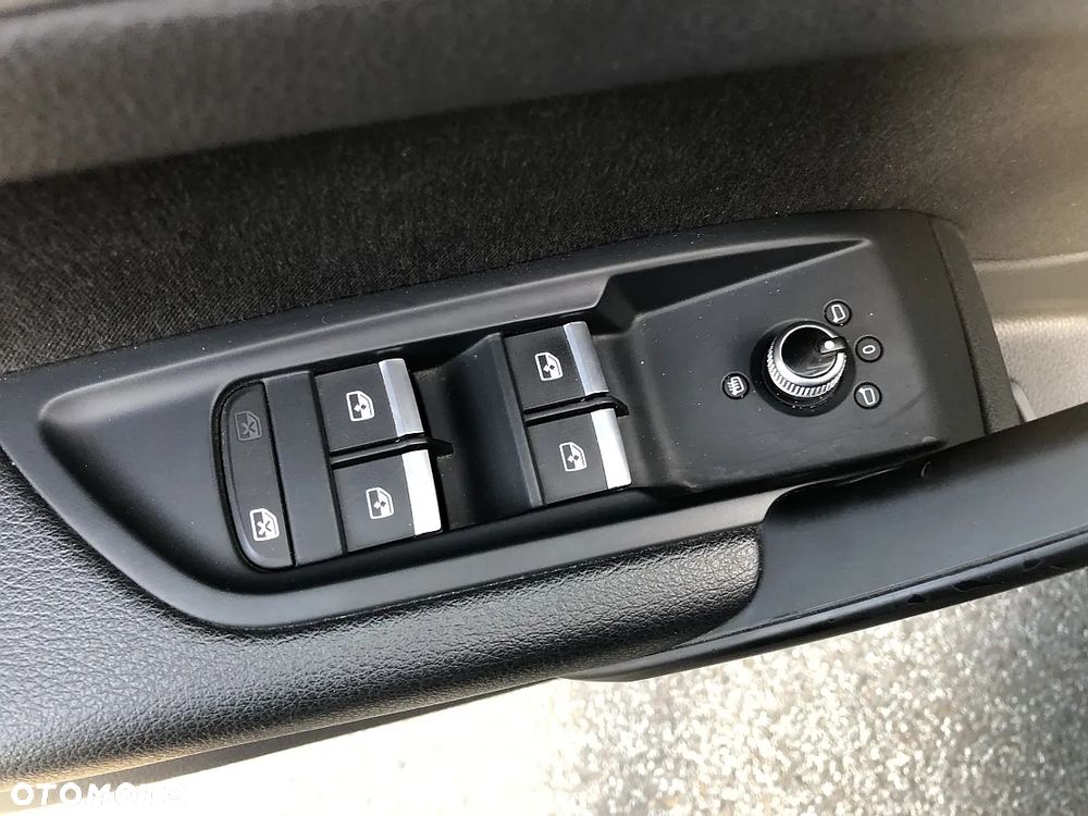 Audi Q5 35 TDI mHEV S tronic - 23