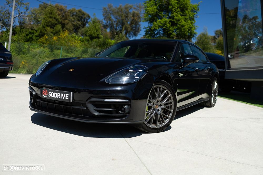 Porsche Panamera Sport Turismo 4 E-Hybrid - 8