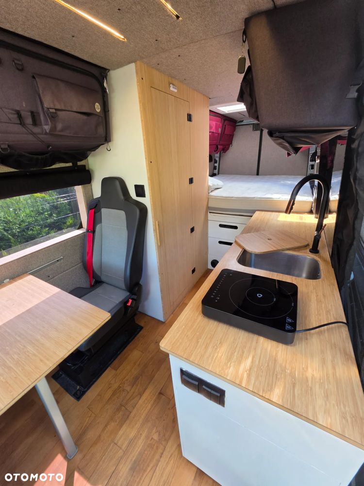 Mercedes-Benz Sprinter 906.211 - 28