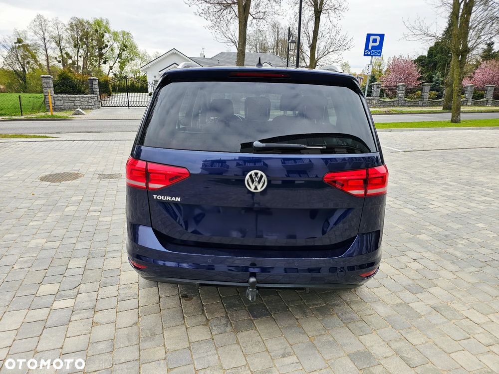 Volkswagen Touran 1.6 TDI BMT SCR Comfortline - 9