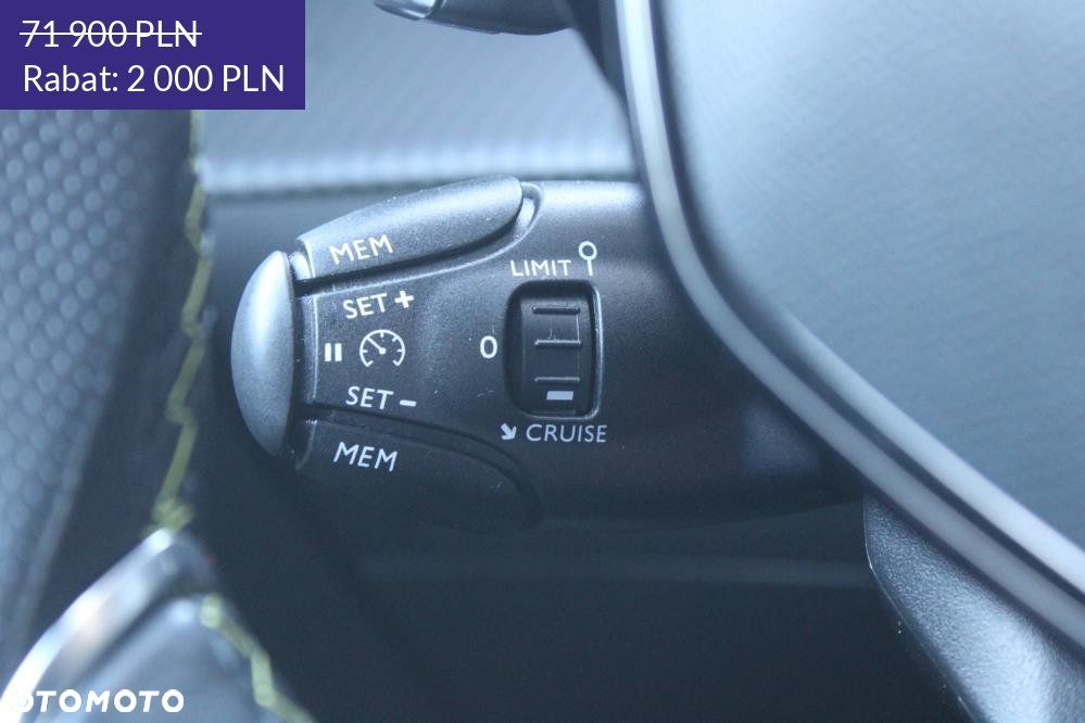Peugeot 2008 - 32