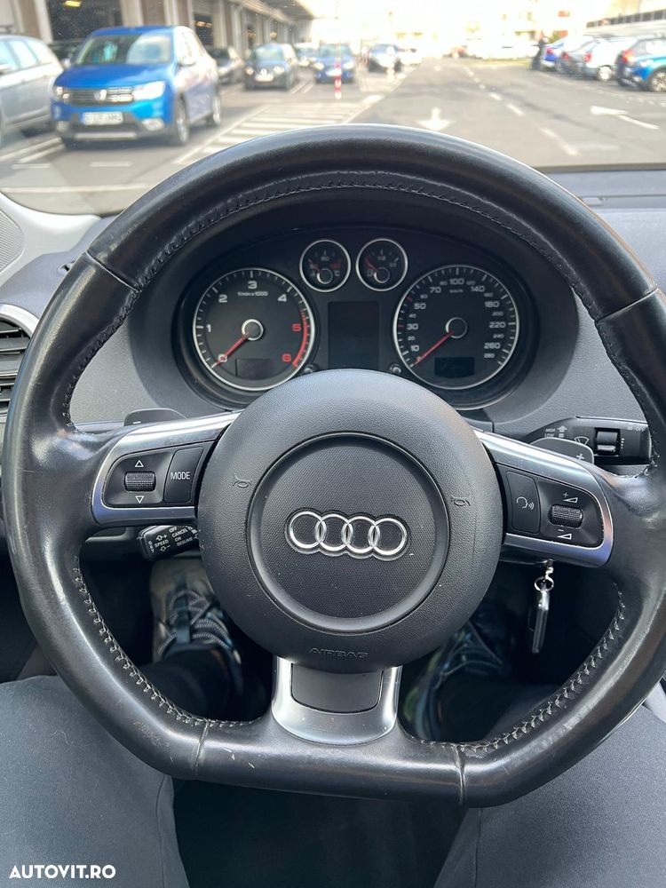 Audi A3 ack 2.0 TDI S-tronic Ambiente - 6