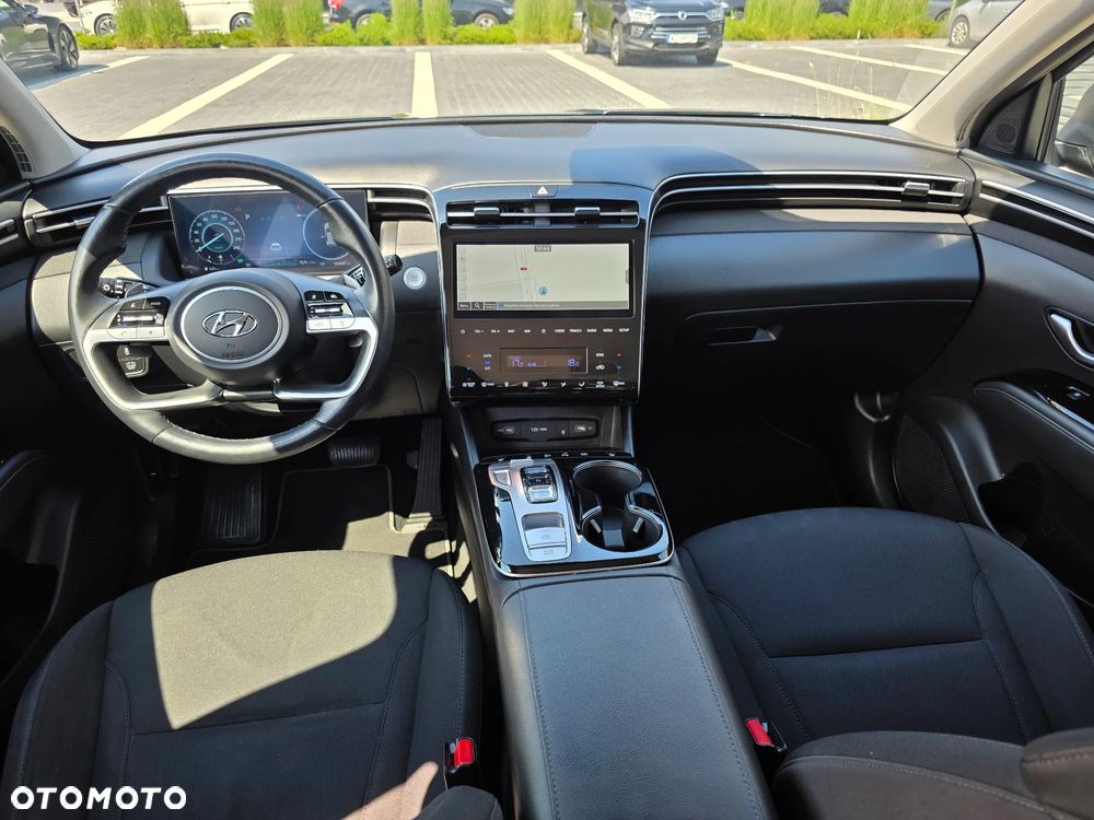 Hyundai Tucson 1.6 T-GDi HEV Executive 4WD - 17
