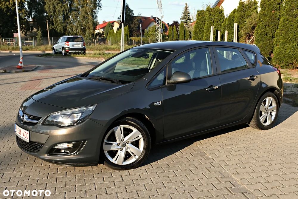 Opel Astra 1.7 CDTI DPF Cosmo - 13