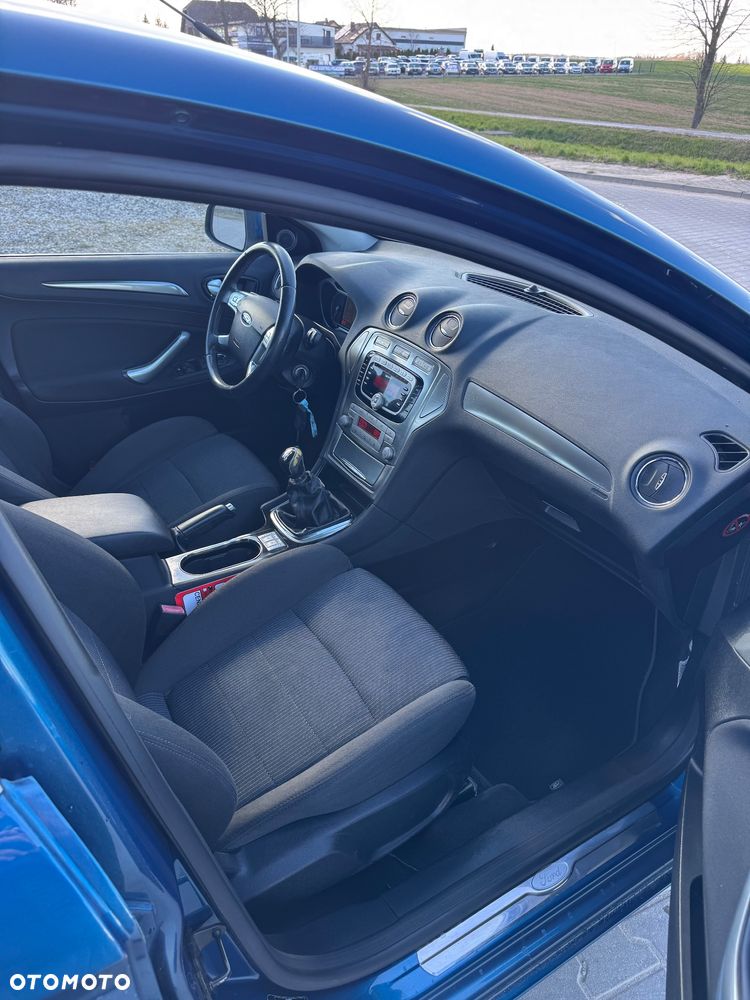 Ford Mondeo - 7