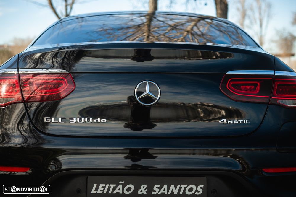 Mercedes-Benz GLC 300 de 4Matic 9G-TRONIC AMG Line Plus - 49