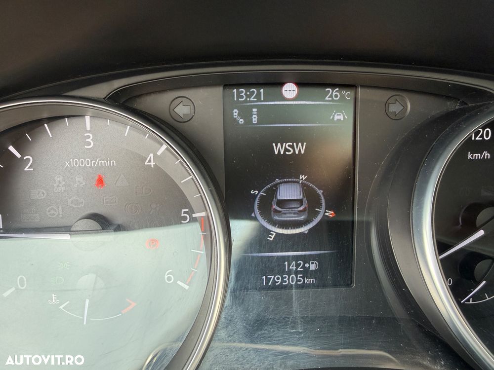 Nissan Qashqai 1.6 DCI 4 x 4 DPF Start/Stop tekna - 26