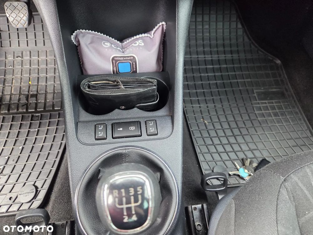 Skoda Fabia 1.2 TSI Family - 14