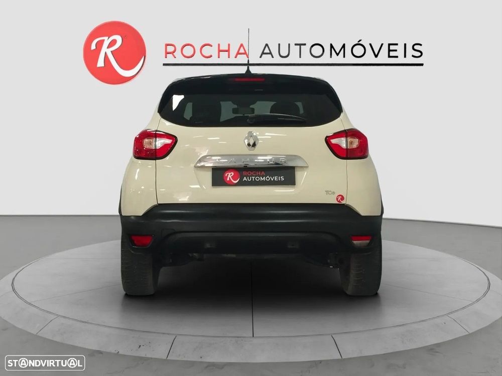 Renault Captur - 4