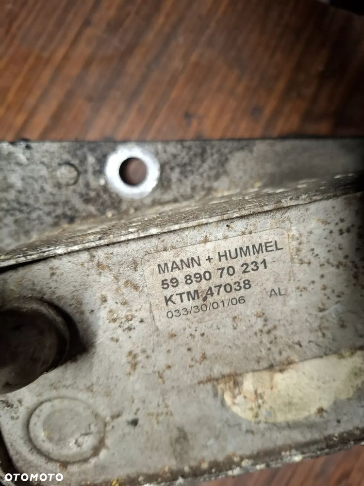 OBUDOWA FILTRA OLEJU PODSTAWA CHLODNICZKA OPEL ASTRA H VECTRA C ZAFIRA B 1.9CDTI 5989070231 SLASK WYSYLKA - 2