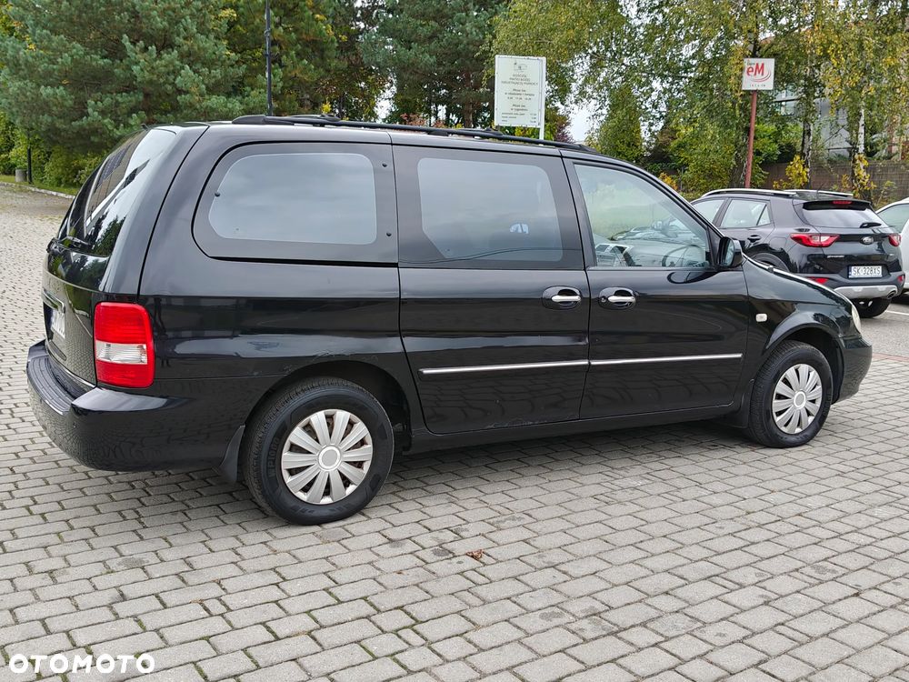 Kia Carnival CRDi Executive - 18